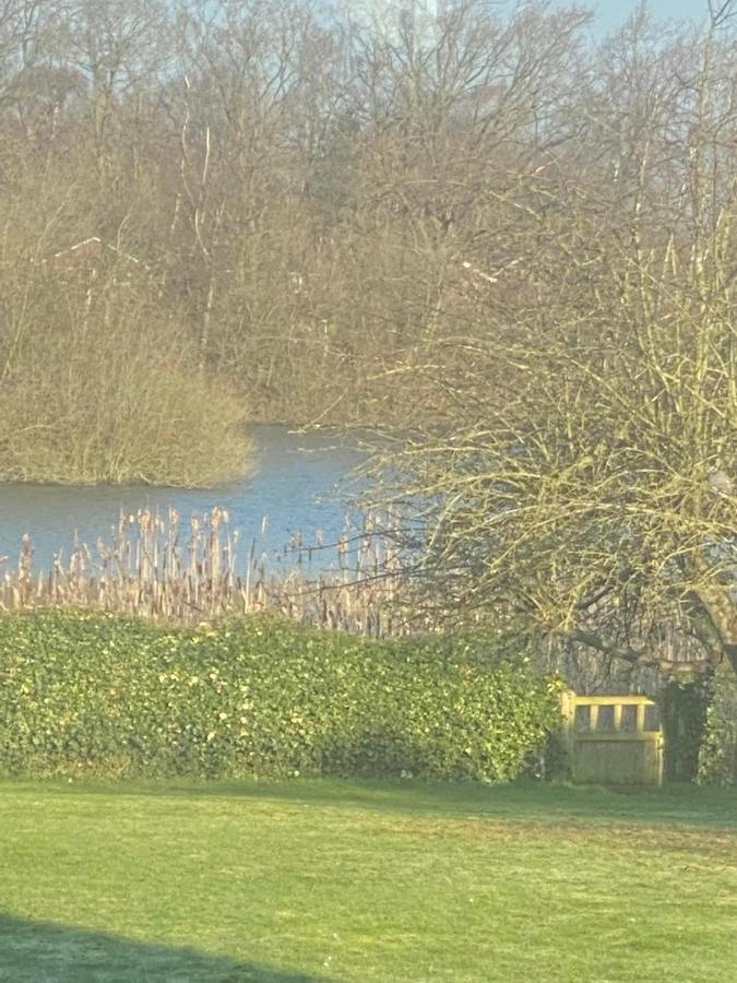 Twenty Bed & Breakfast Skellingthorpe ภายนอก รูปภาพ